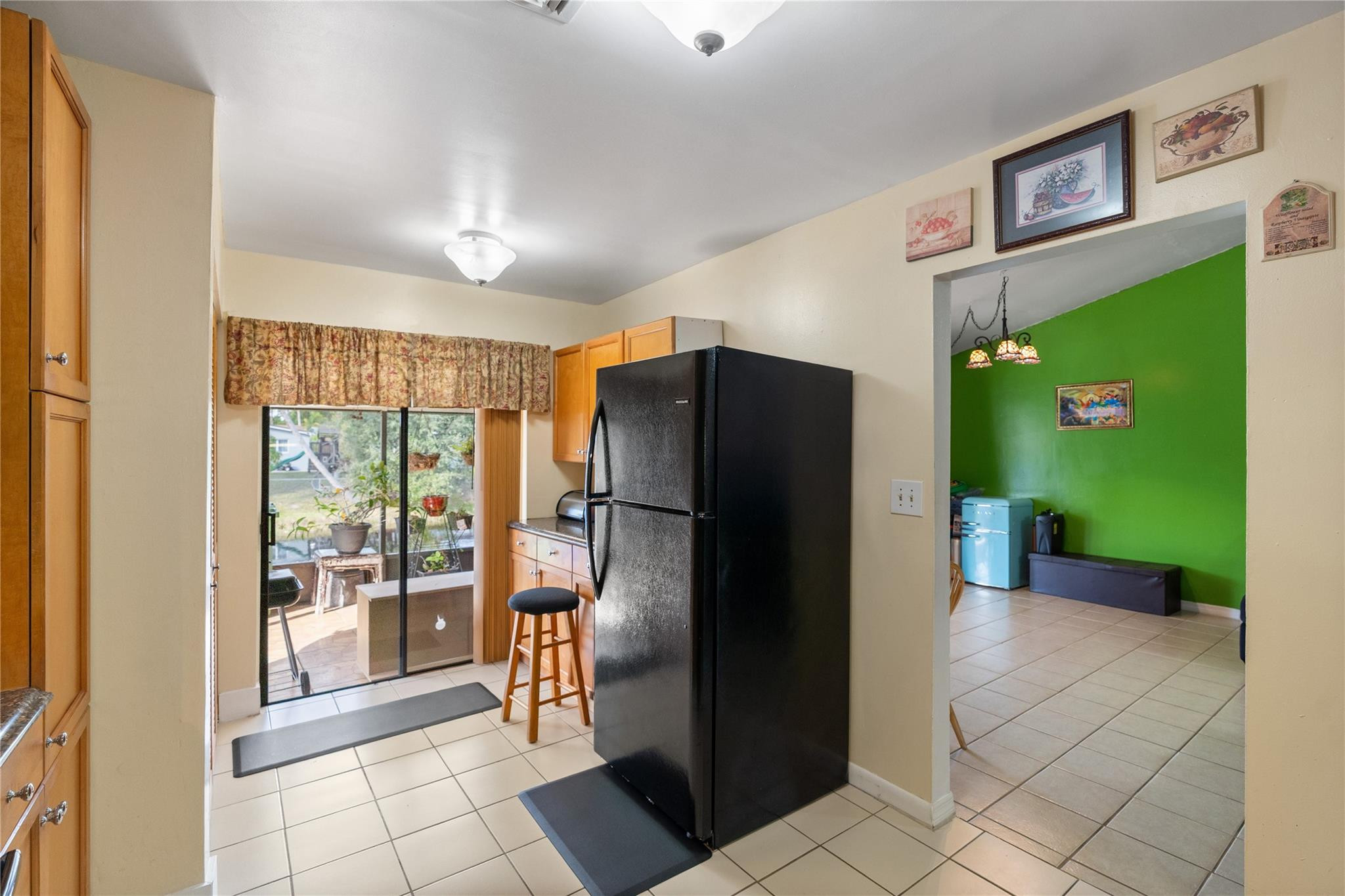 6080 NW 3rd Street 6080