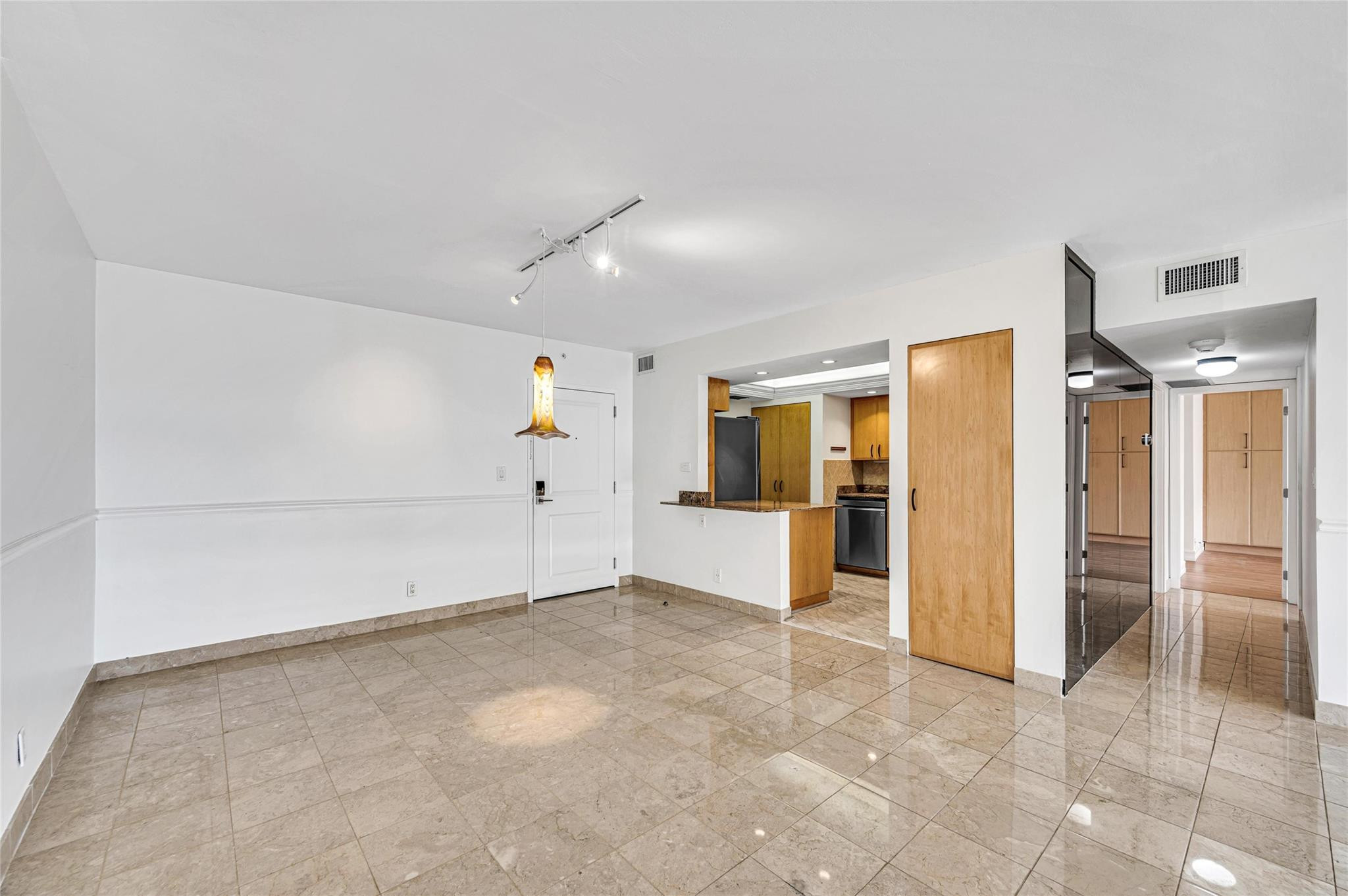 1800 S Ocean Boulevard 804