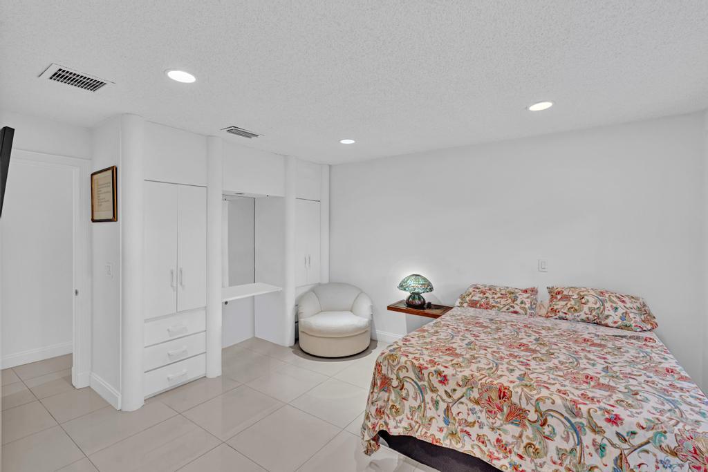 10126 Spyglass Way