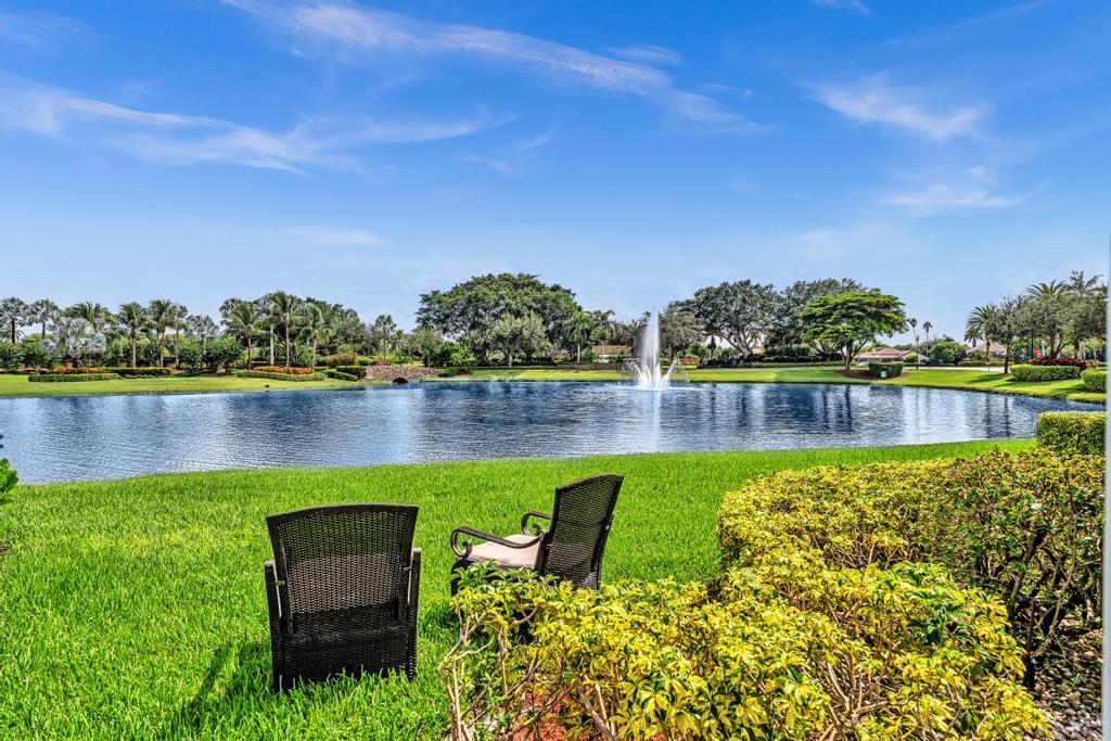 10126 Spyglass Way