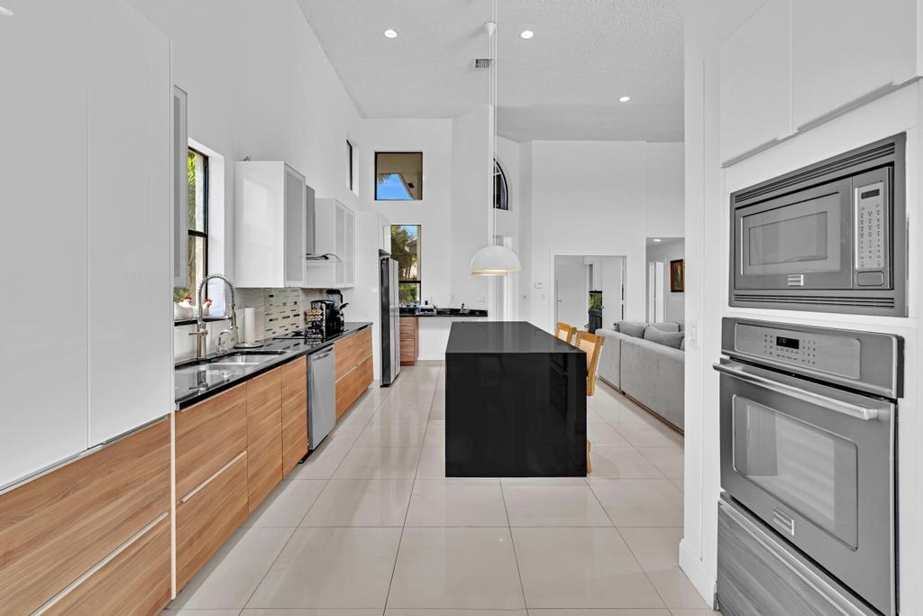 10126 Spyglass Way