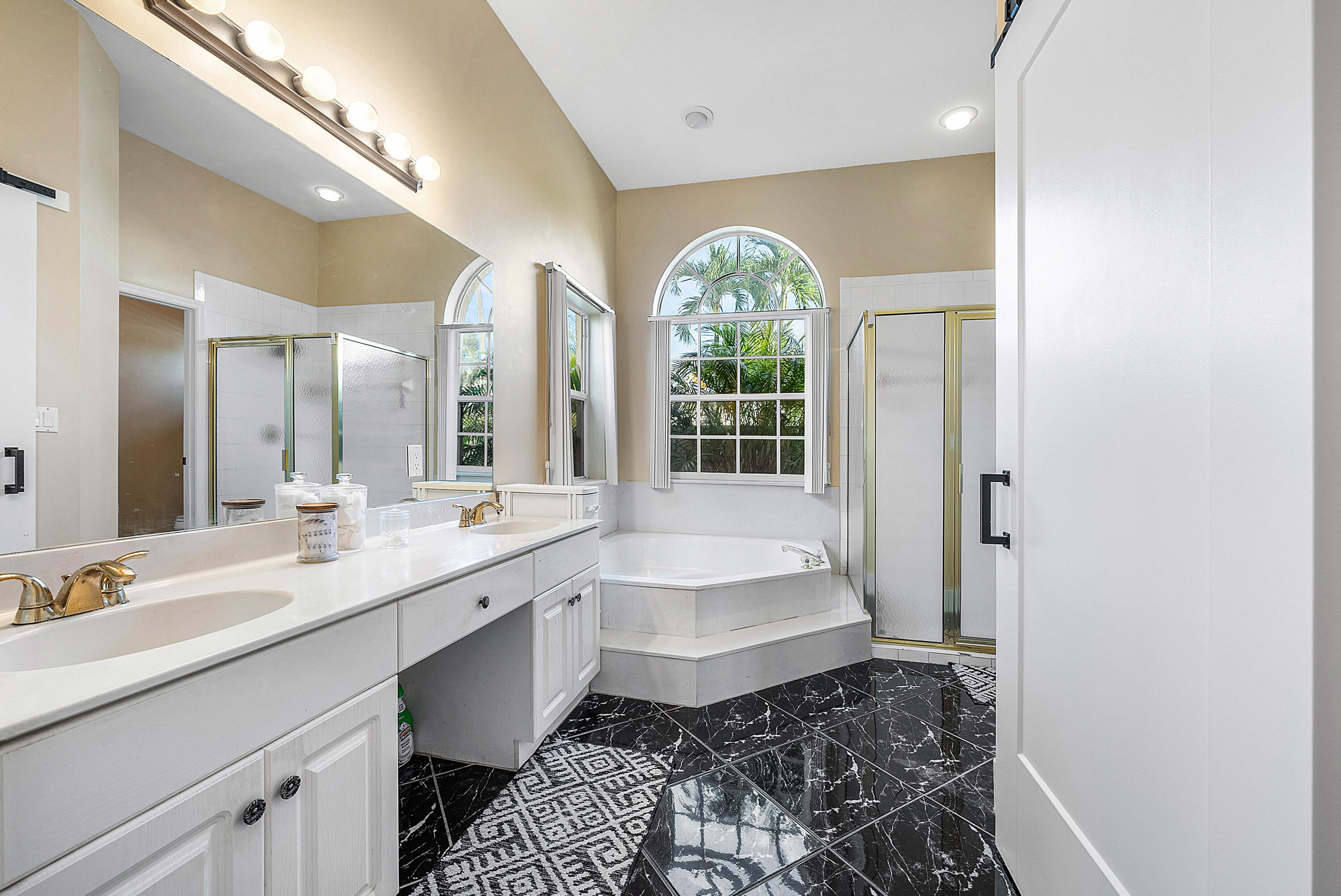 22345 Siesta Key Drive