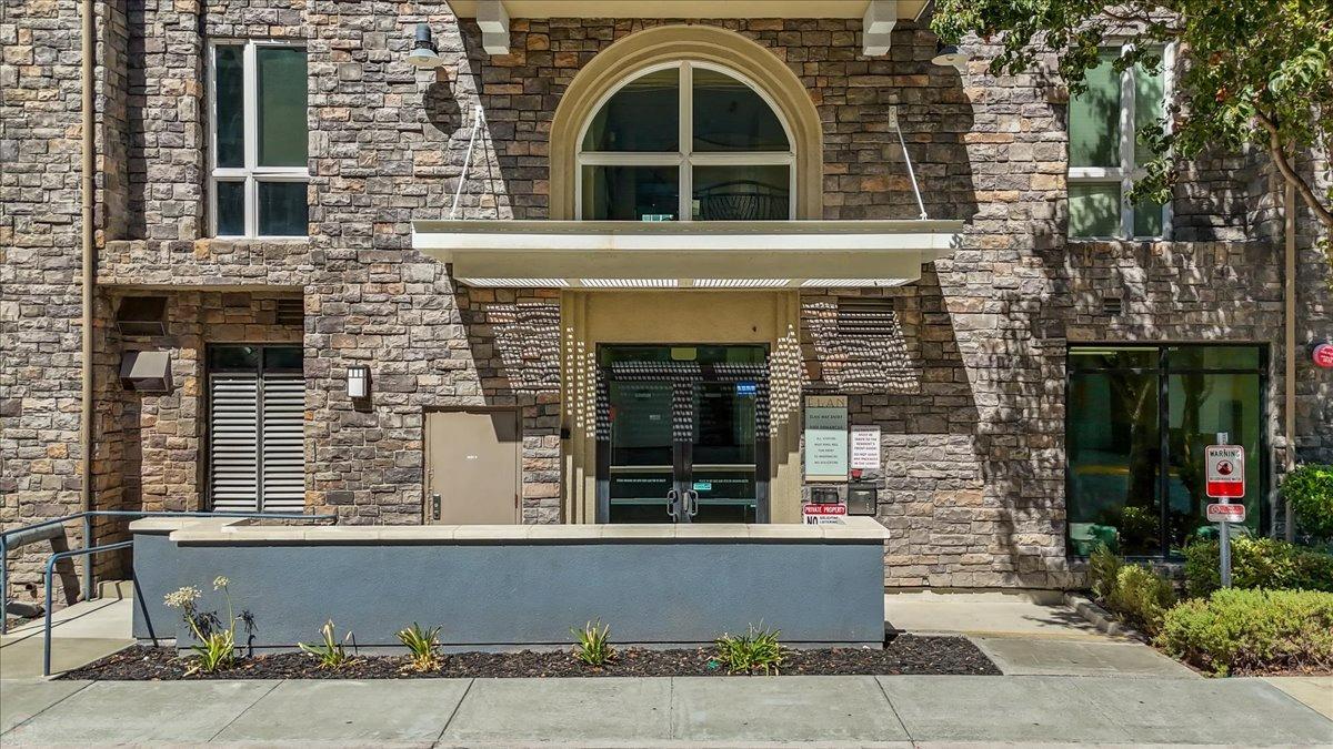 5501 De Marcus Boulevard 269