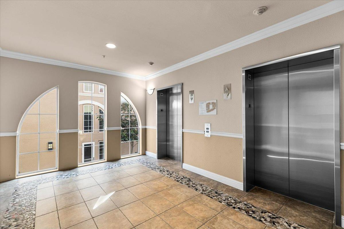 3420 FINNIAN Way 226