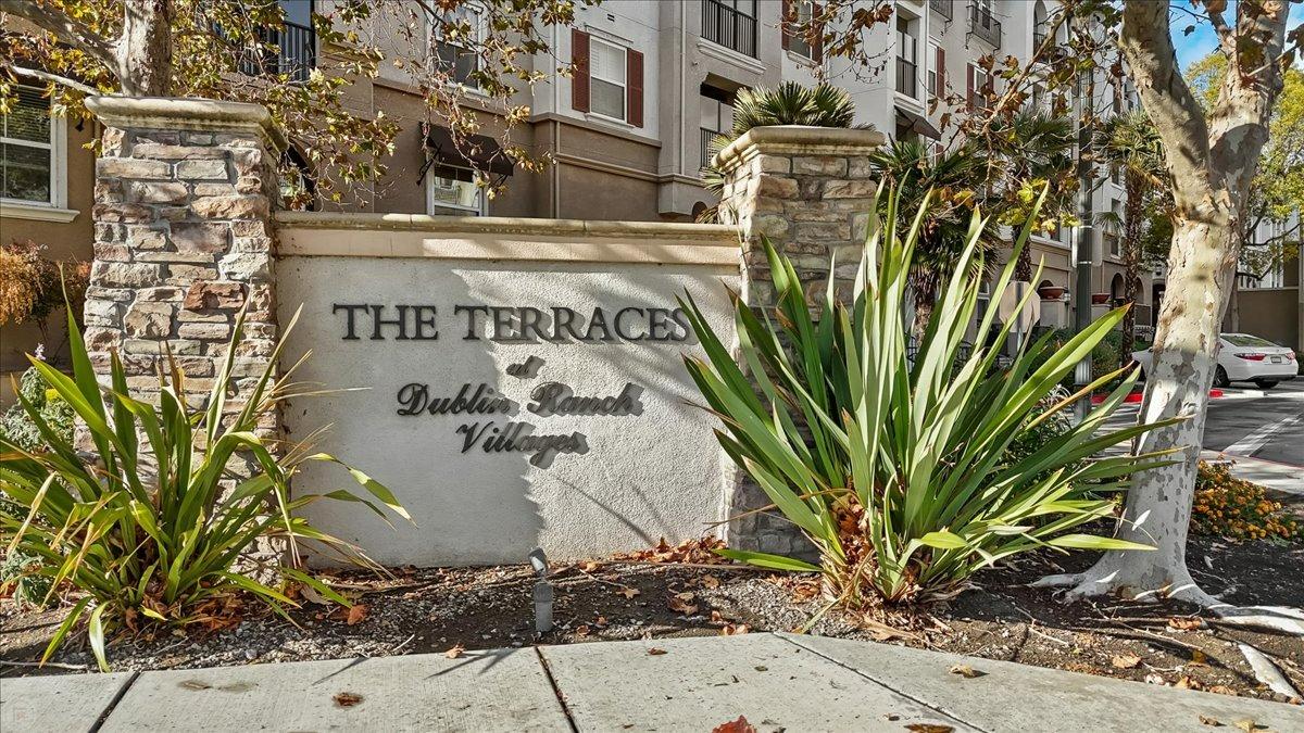 3420 FINNIAN Way 226