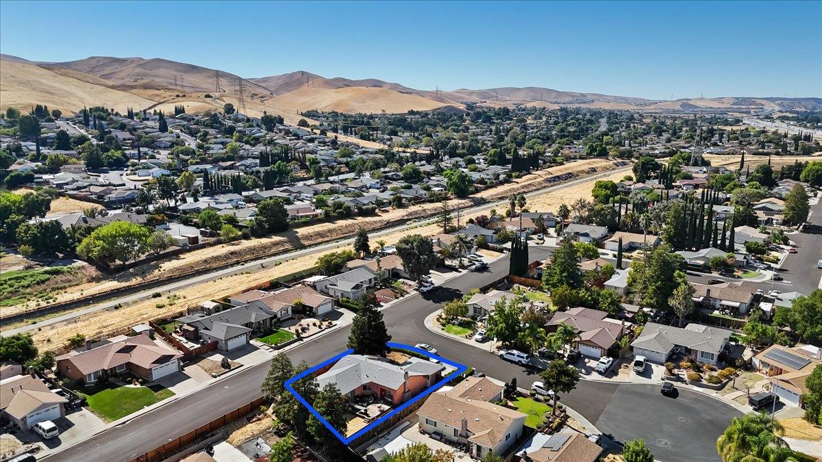 2129 Monostory Court