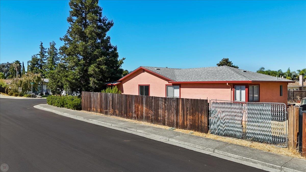 2129 Monostory Court