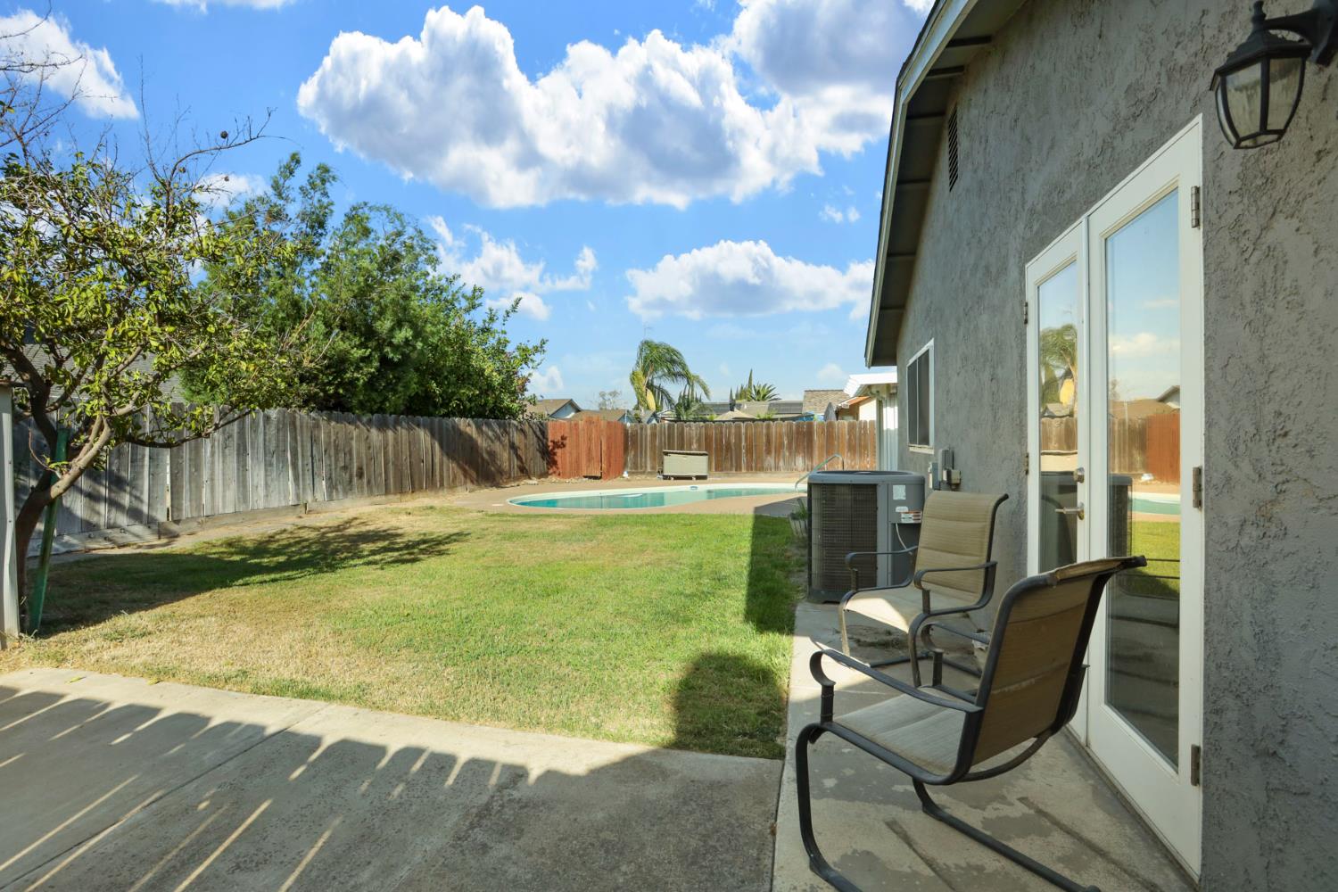 1529 Liverpool Court