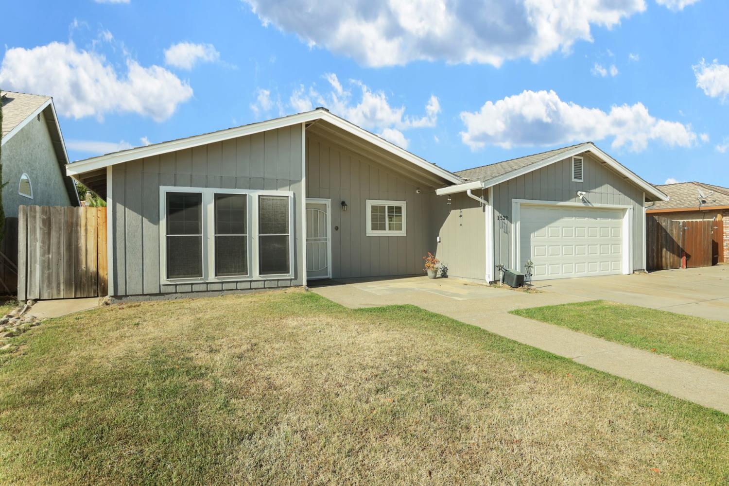 1529 Liverpool Court