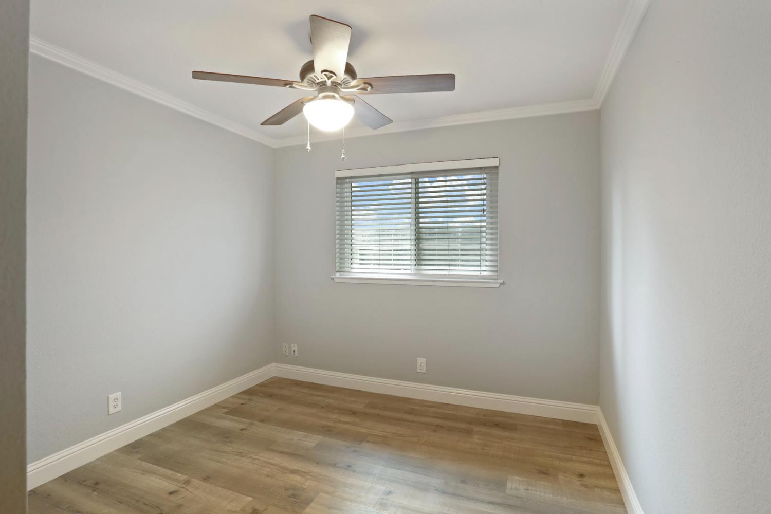 1529 Liverpool Court