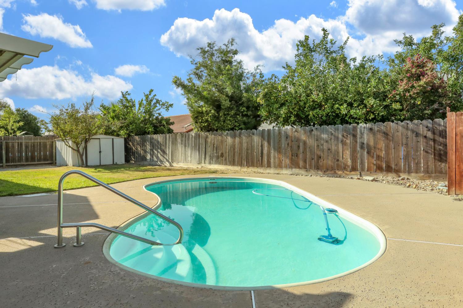 1529 Liverpool Court