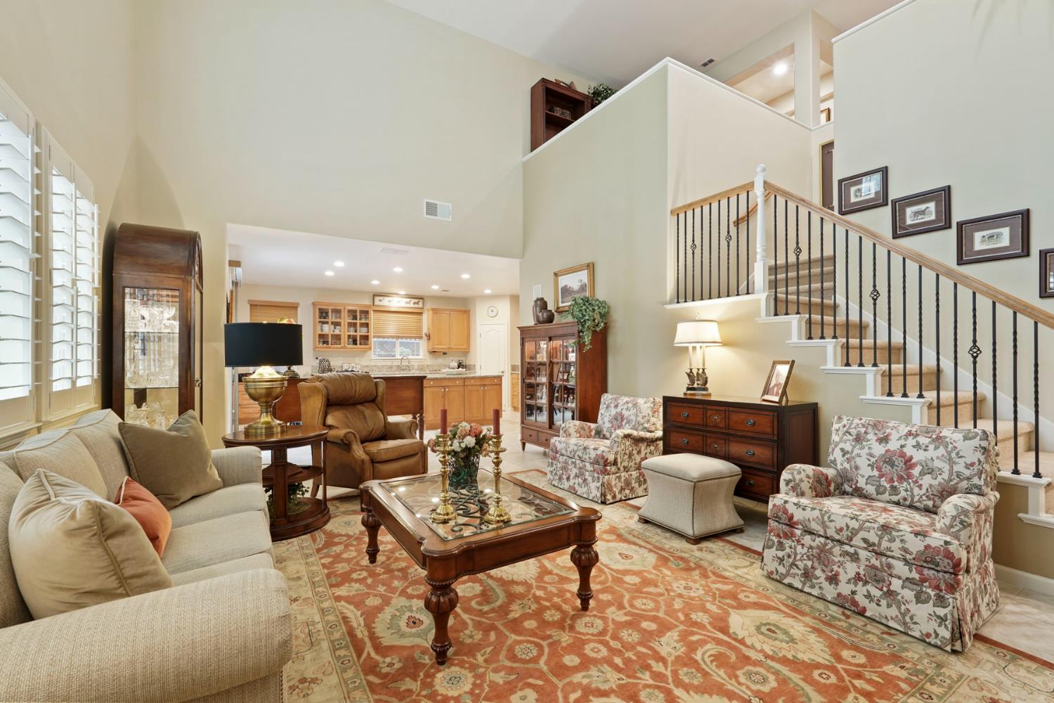 145 N Hancock Park Drive