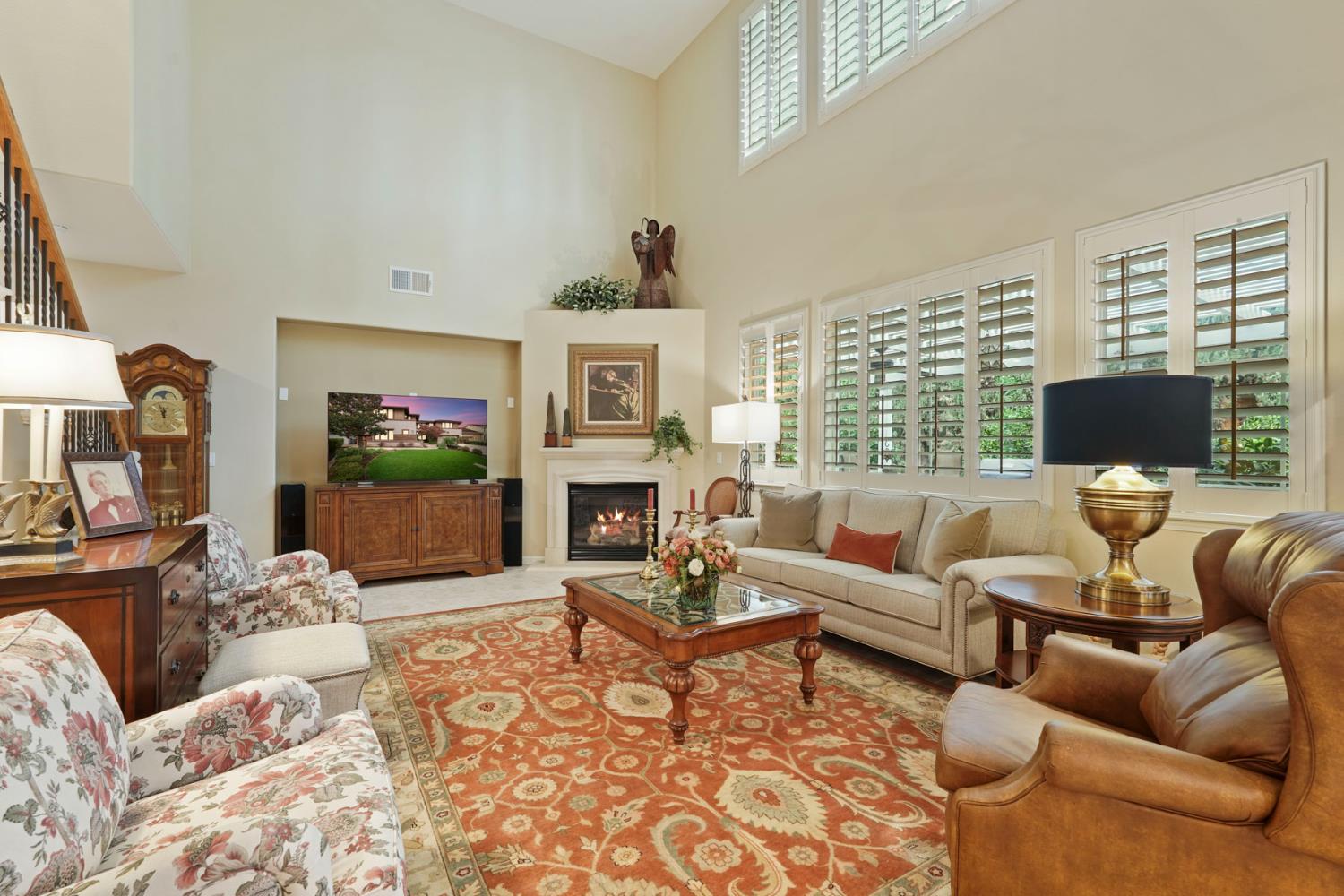 145 N Hancock Park Drive