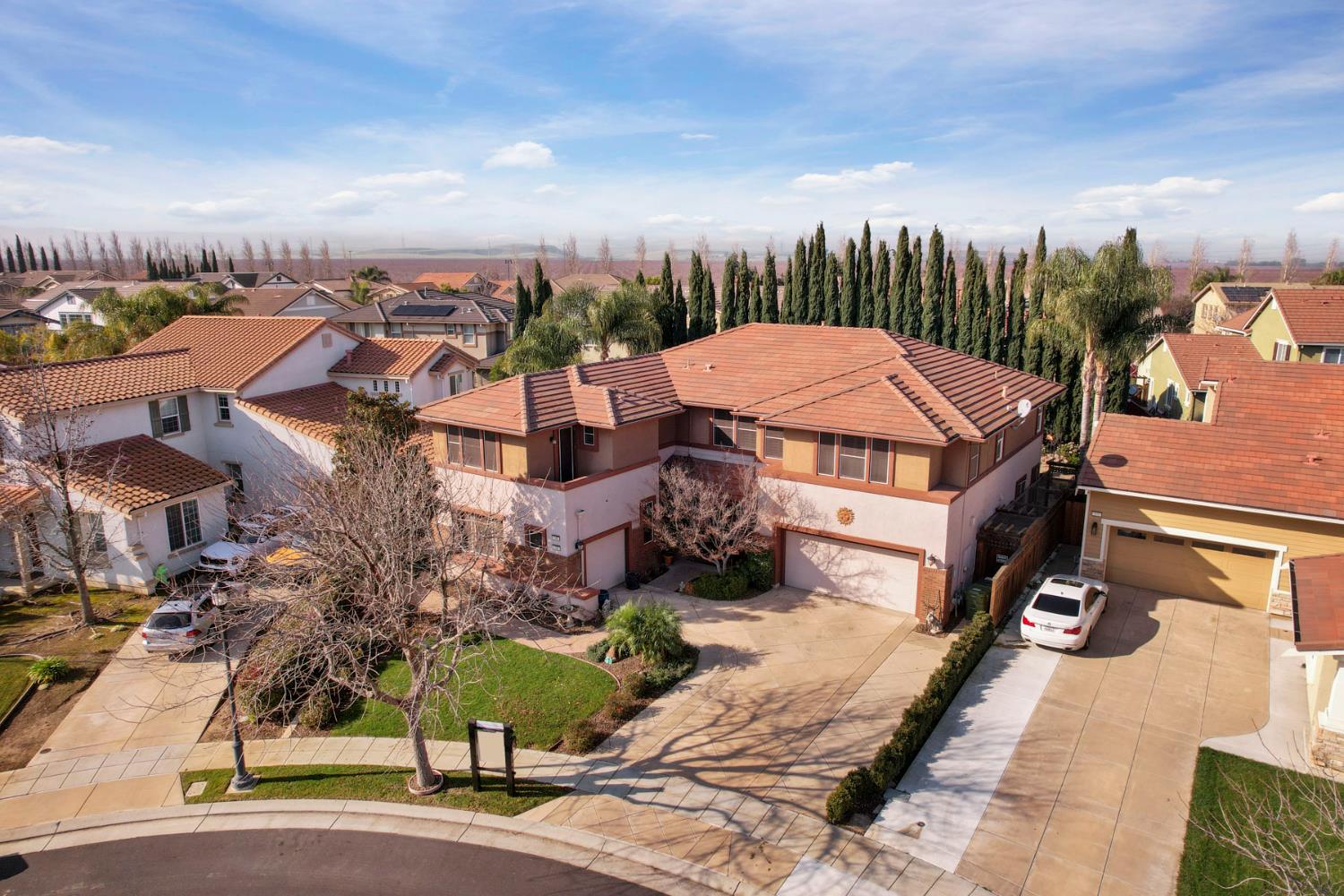 145 N Hancock Park Drive