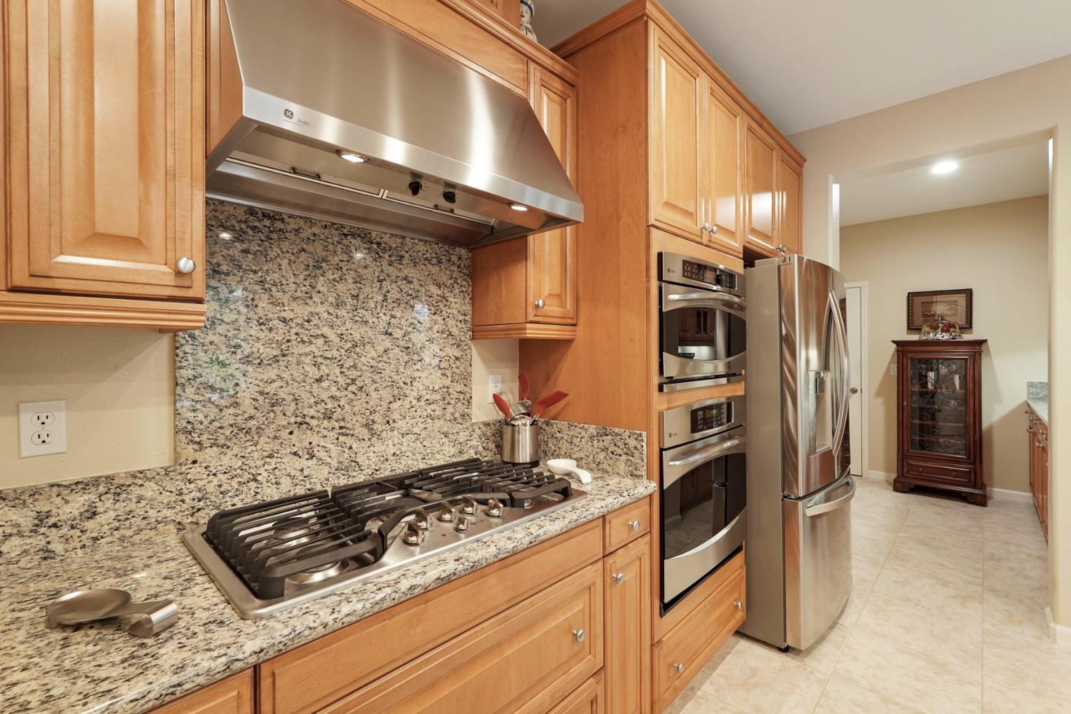 145 N Hancock Park Drive