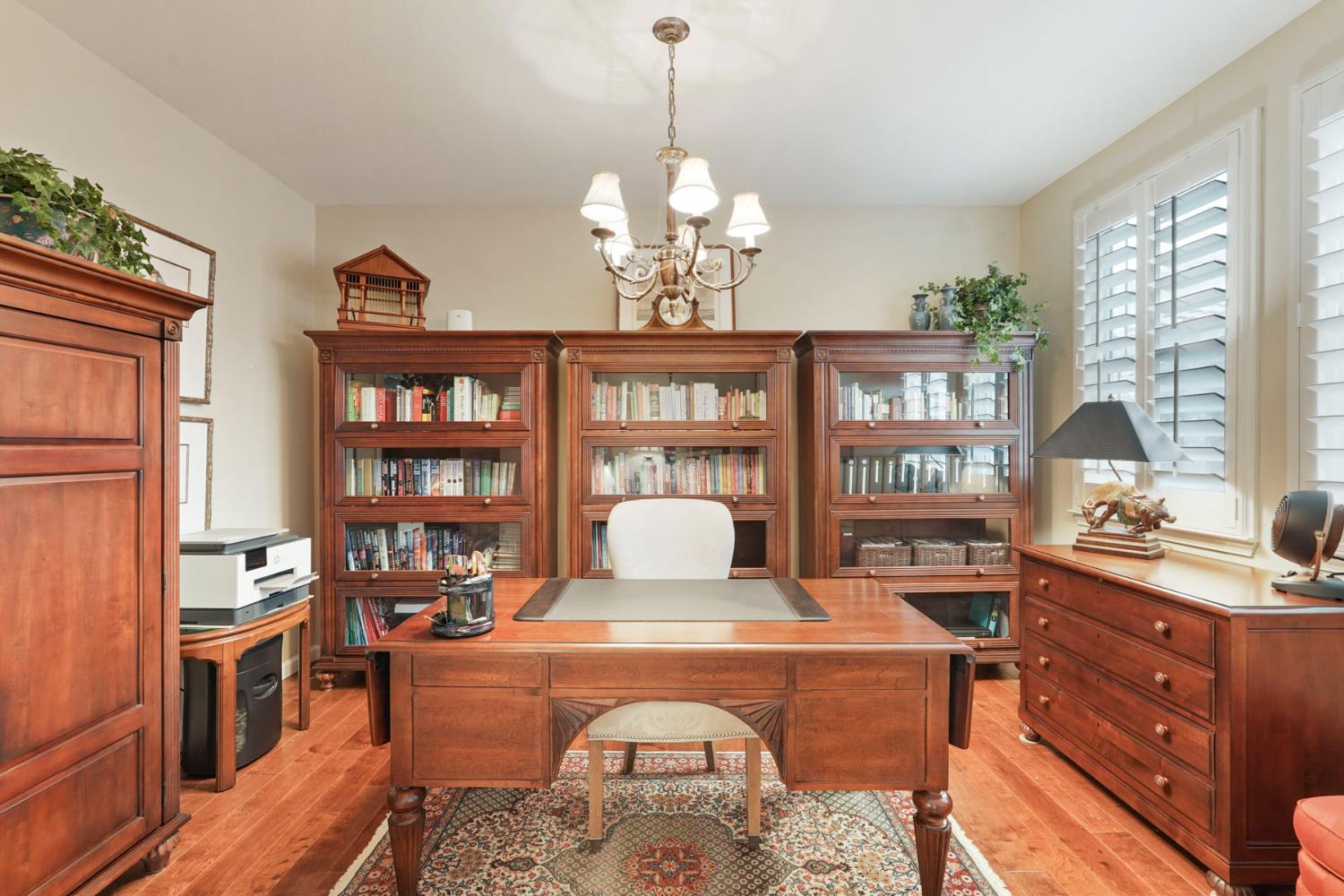 145 N Hancock Park Drive