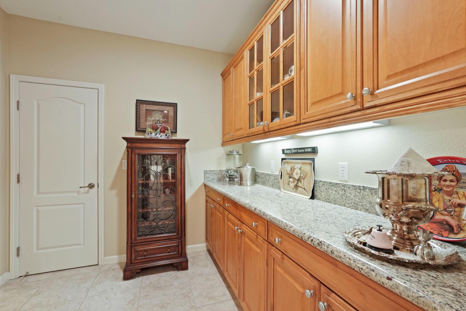 145 N Hancock Park Drive