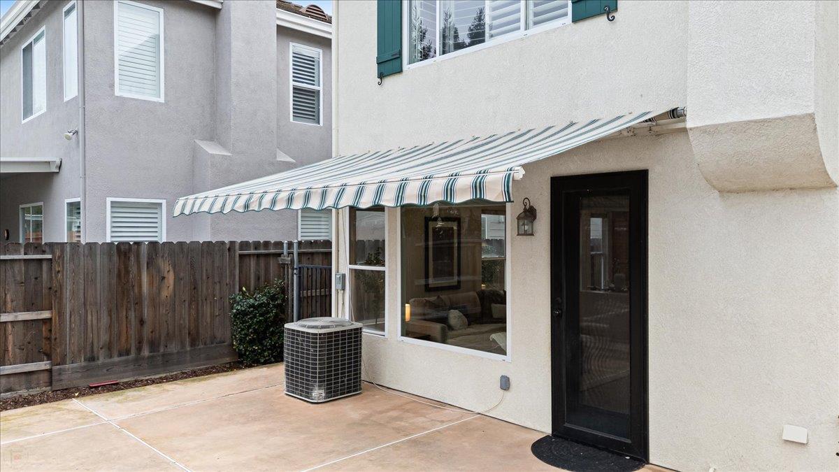 544 Glenbriar Circle