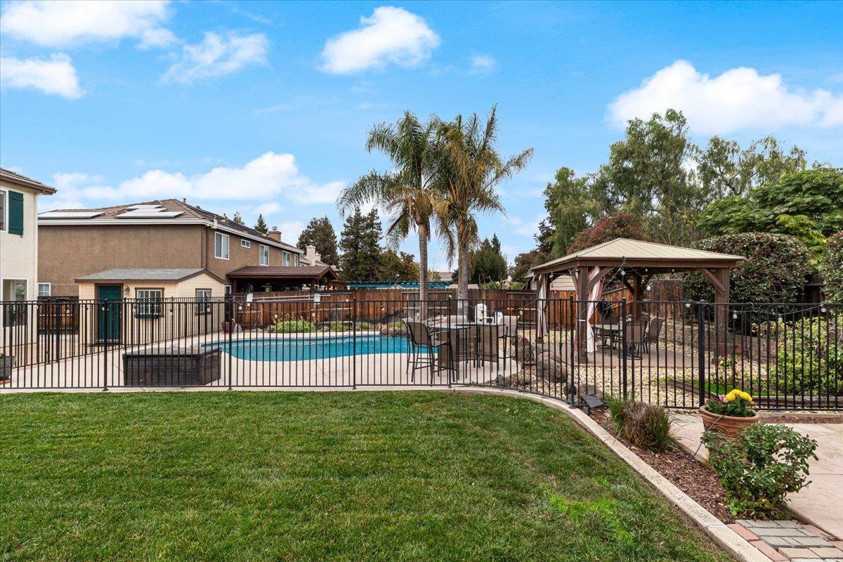 544 Glenbriar Circle