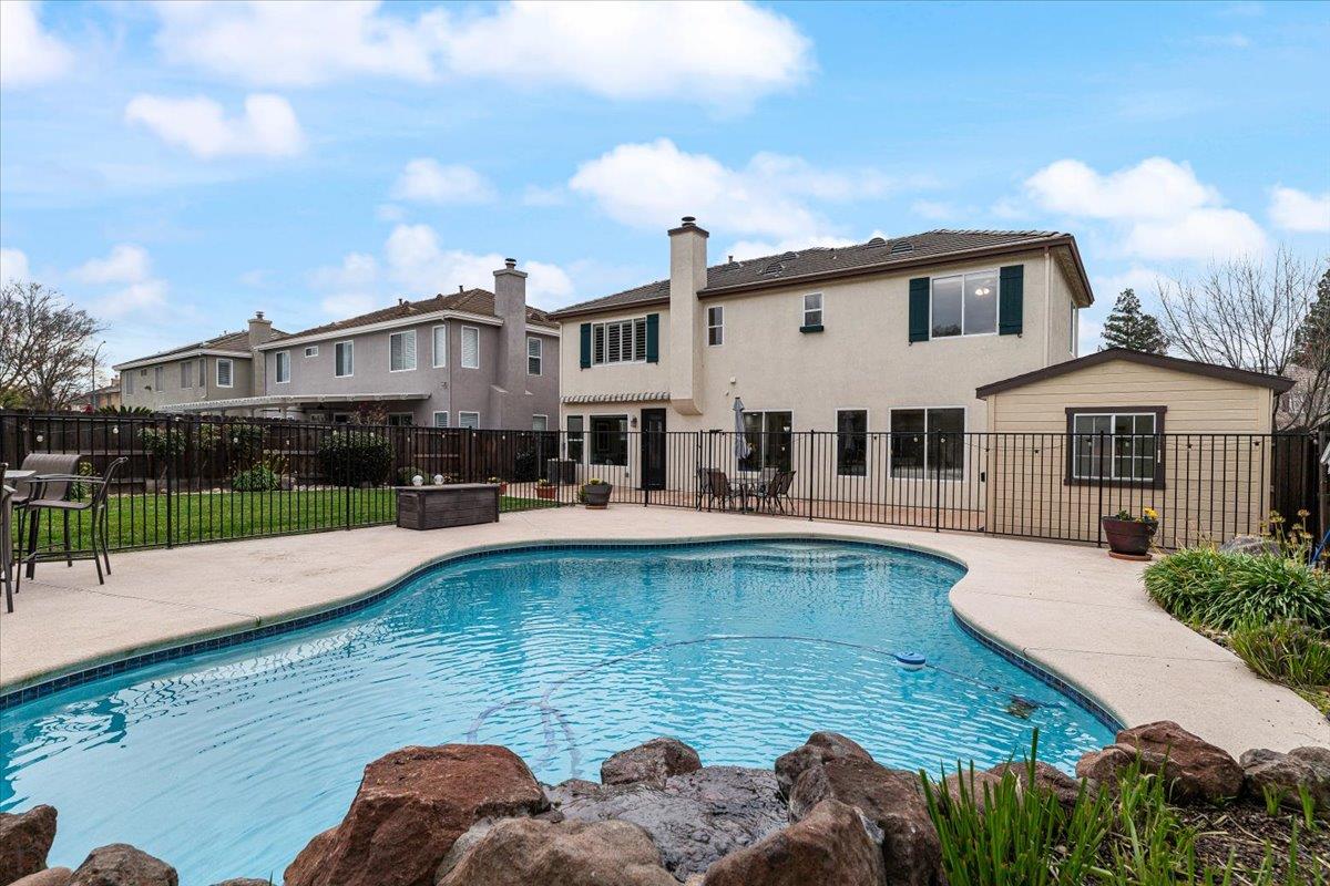 544 Glenbriar Circle