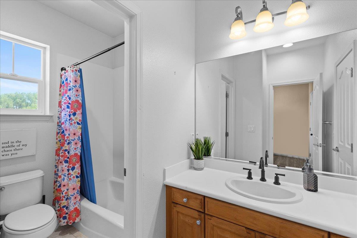 474 N Orinda Court