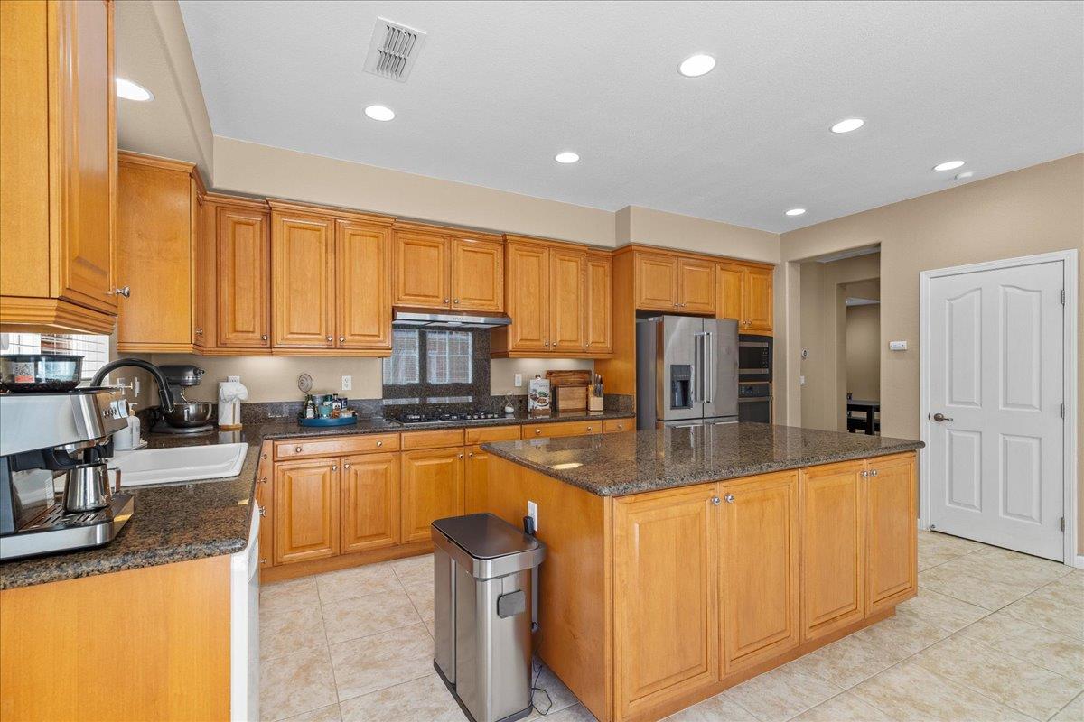 474 N Orinda Court