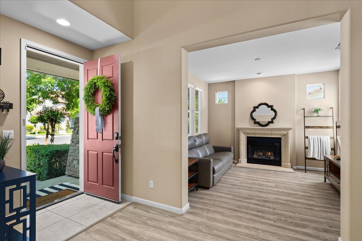 474 N Orinda Court