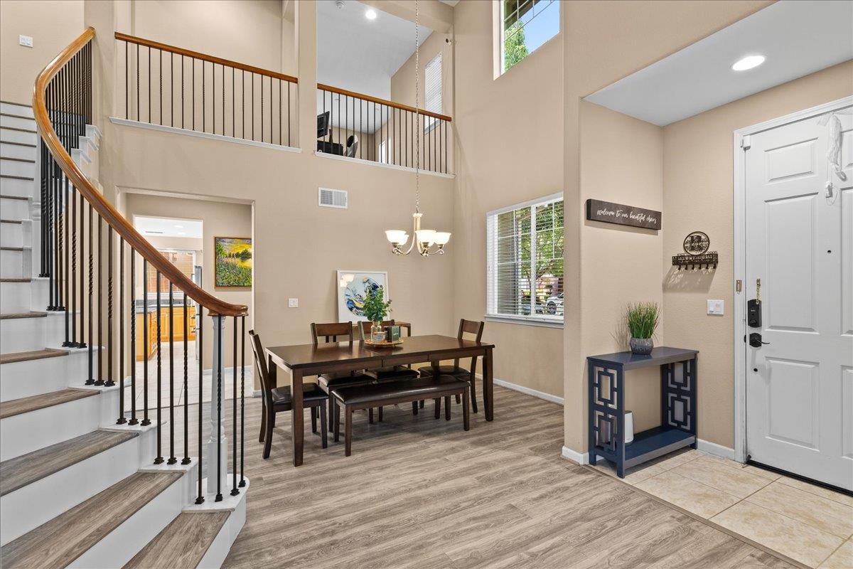 474 N Orinda Court