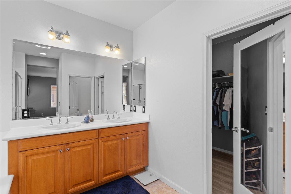 474 N Orinda Court