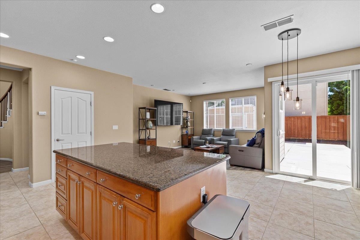 474 N Orinda Court