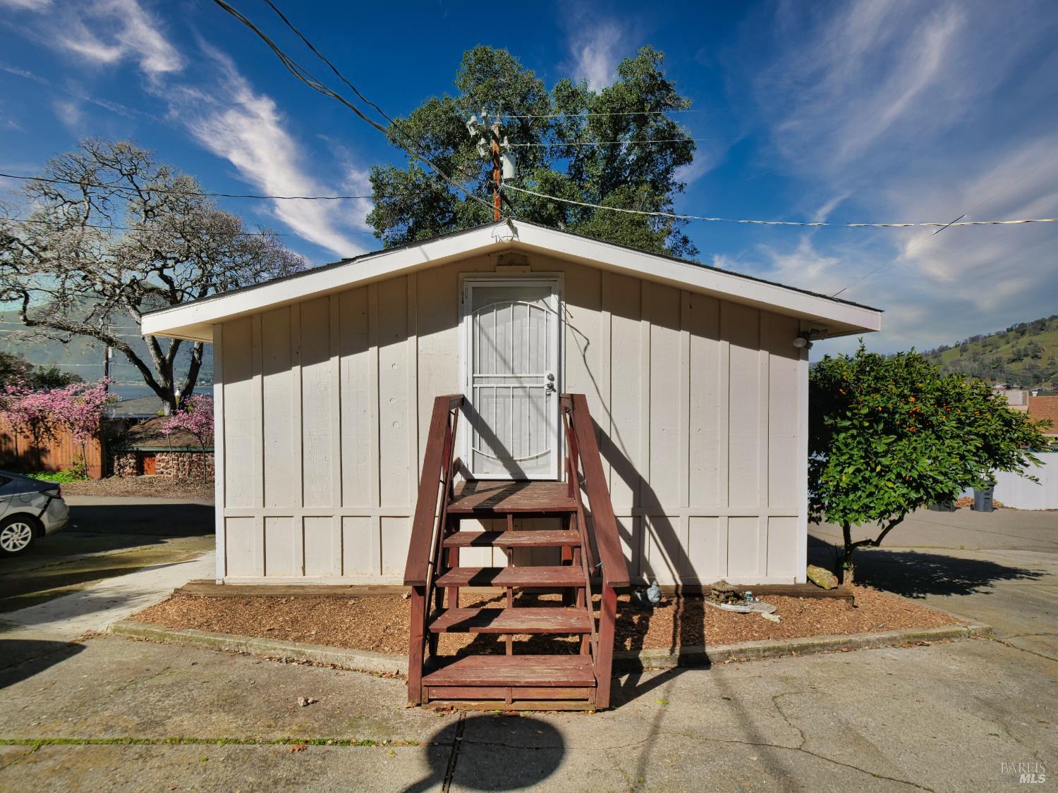 11485 Lakeshore Drive