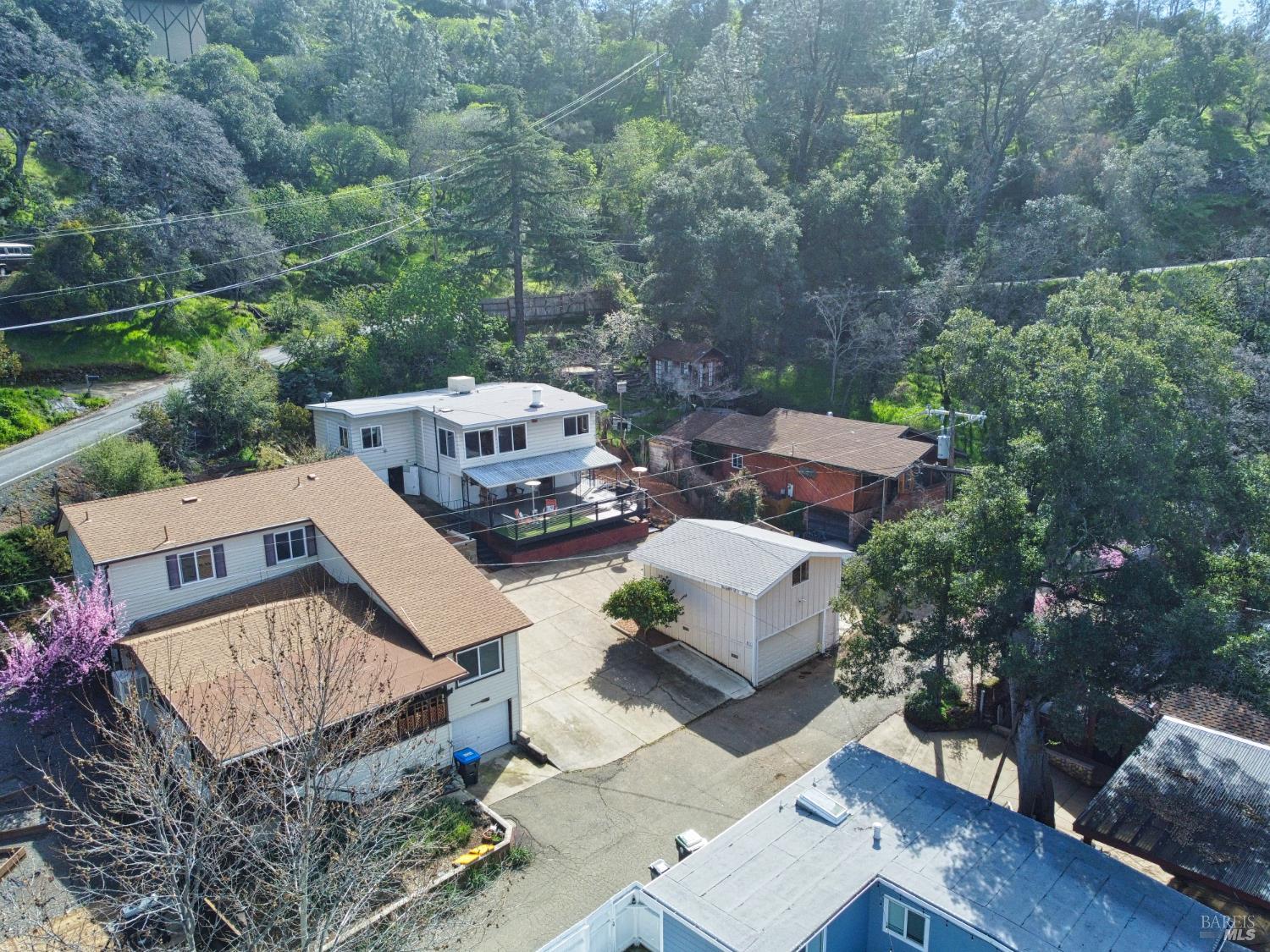 11485 Lakeshore Drive