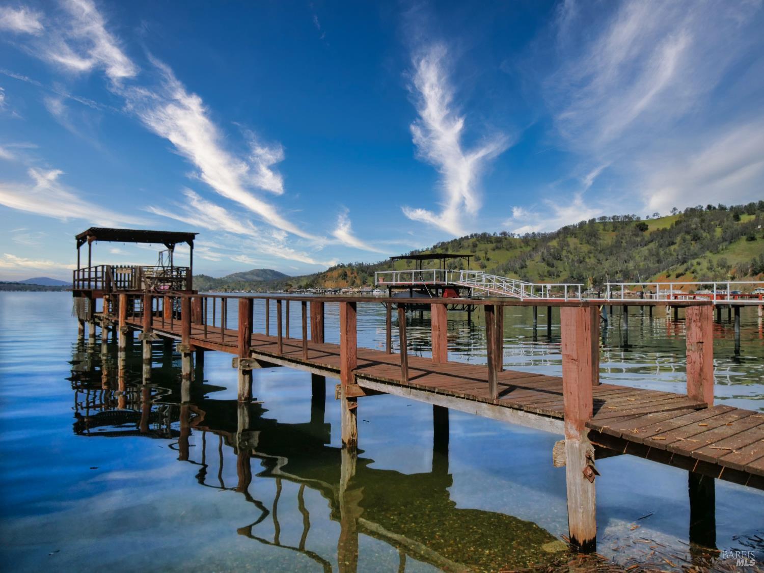 11485 Lakeshore Drive