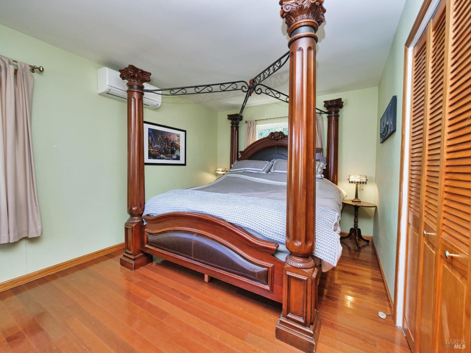 11485 Lakeshore Drive