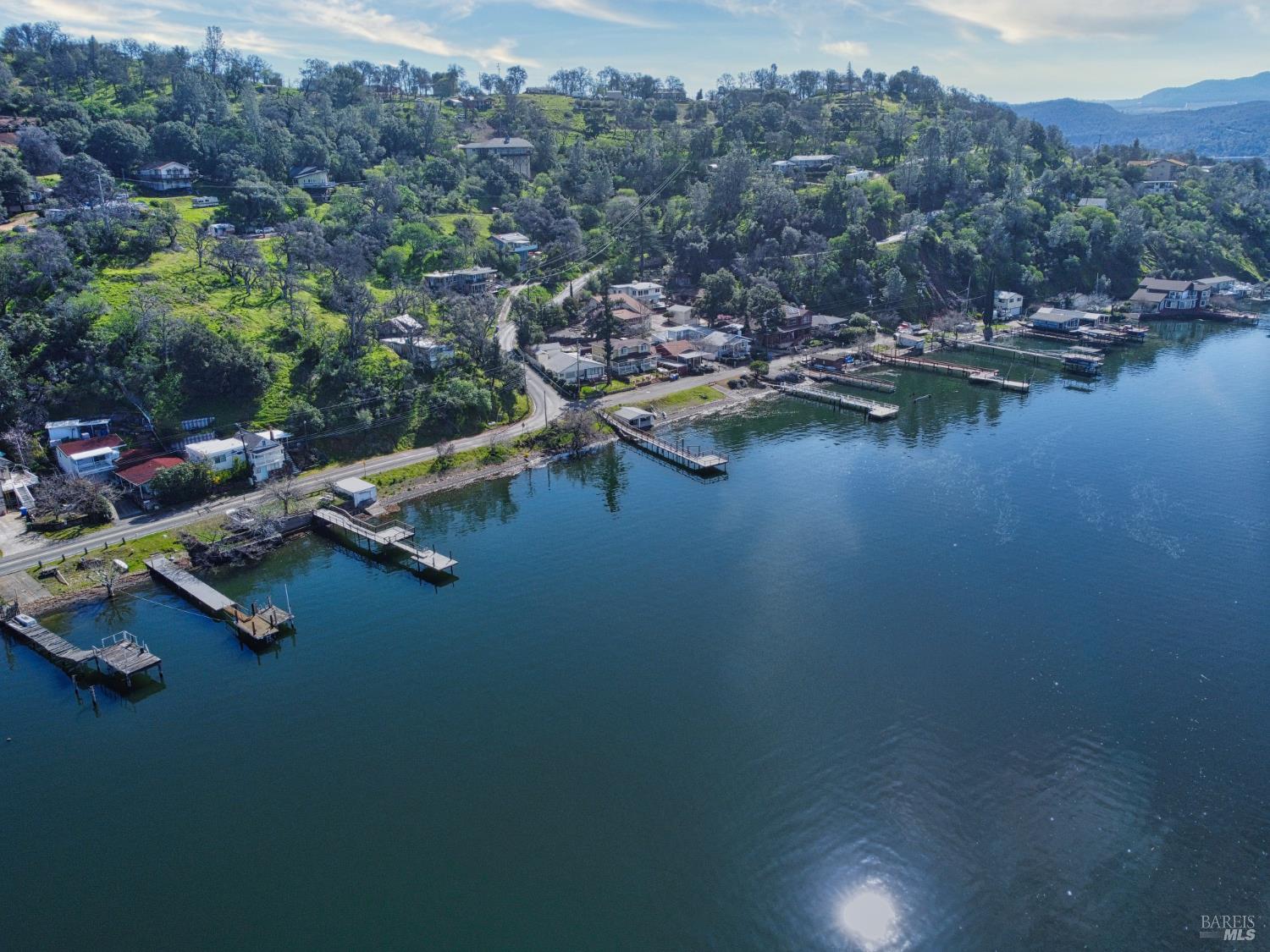 11485 Lakeshore Drive