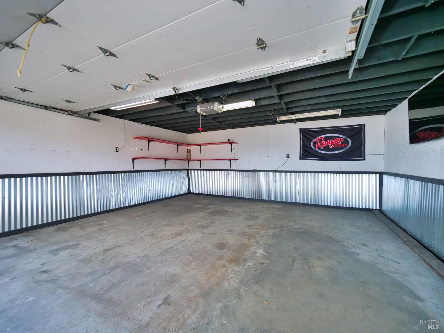 11485 Lakeshore Drive