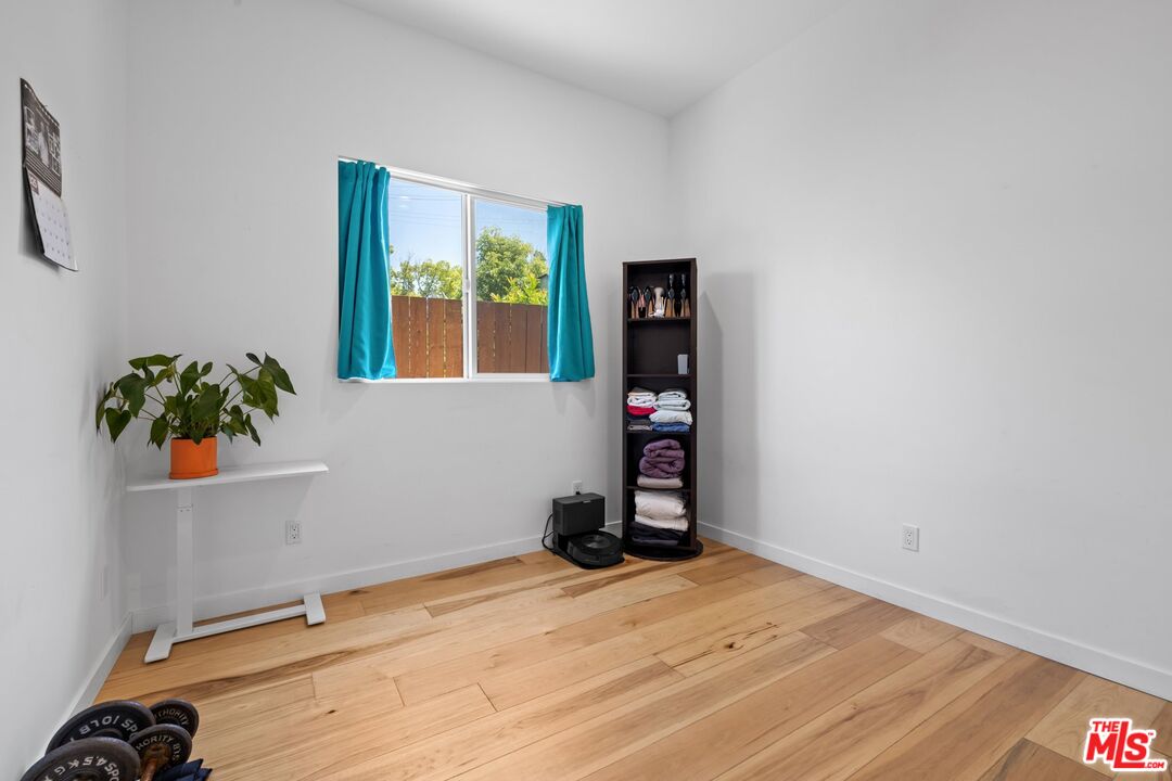 3170 Glenmanor Pl