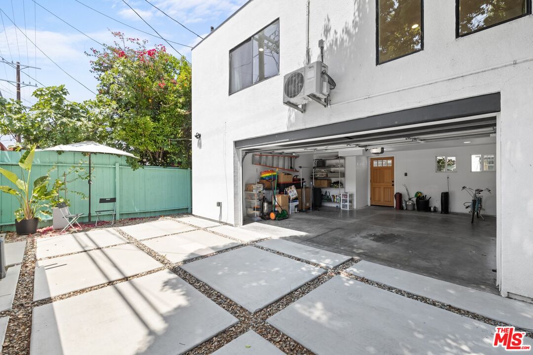 3170 Glenmanor Pl