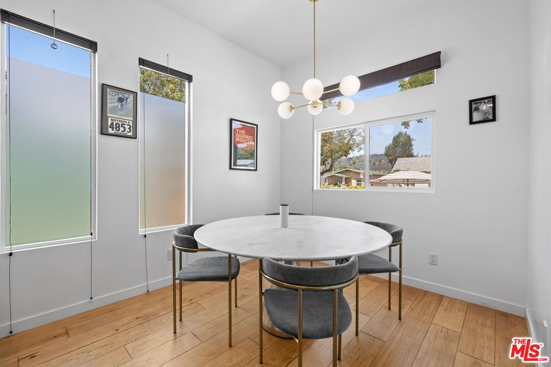 3170 Glenmanor Pl