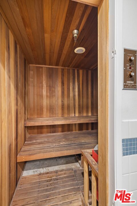 964 Hancock Ave Unit: 103