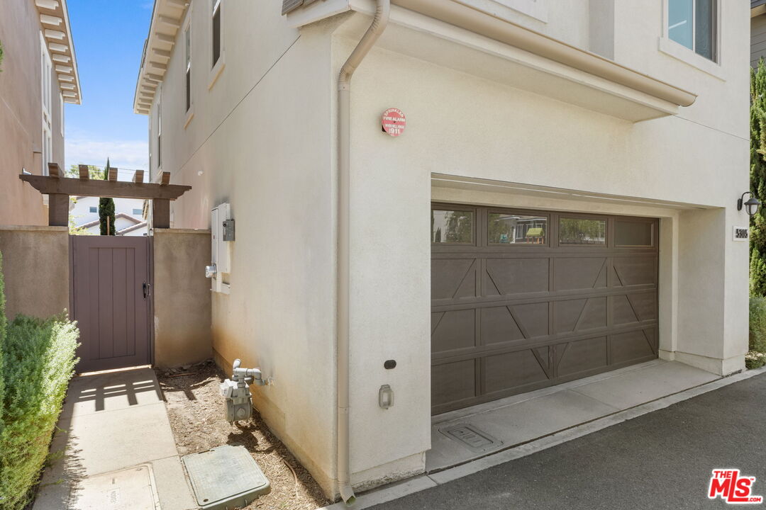5305 Davidson Dr