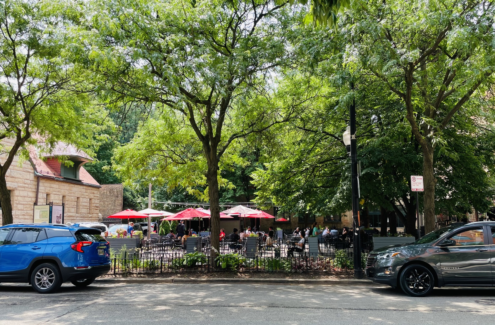 1727 S Indiana Avenue Unit: 207