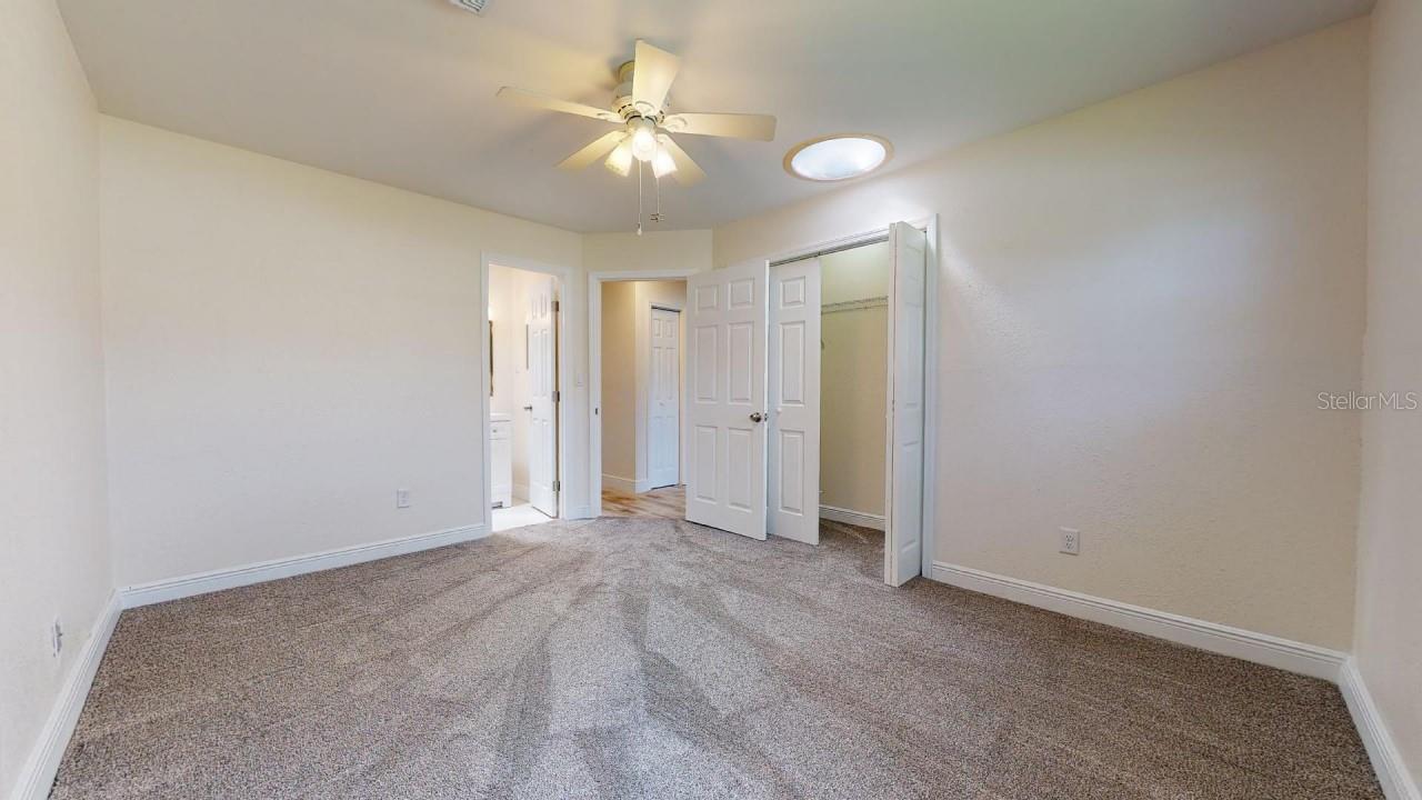 450 LAMBERT AVE