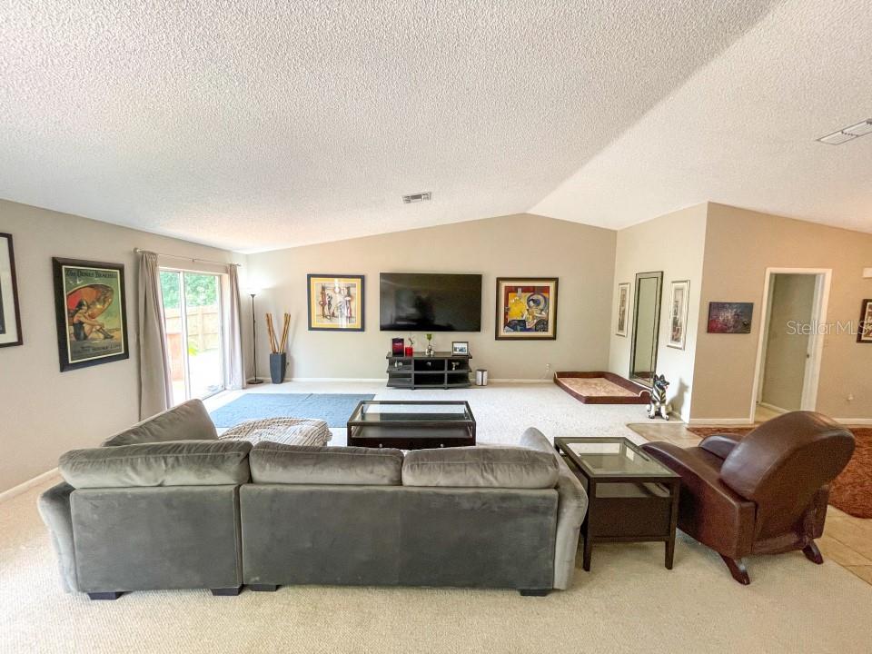 100 DREAMTIME AVE