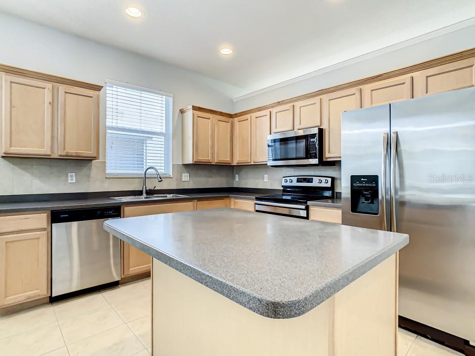 5910 WILLOWS BRIDGE LOOP