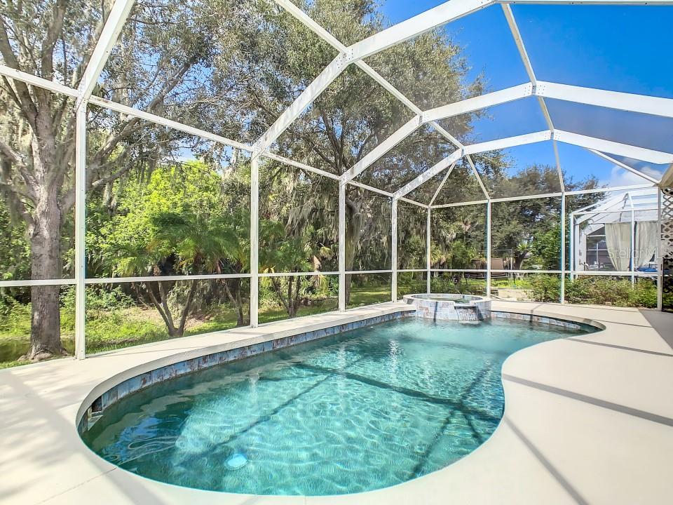5910 WILLOWS BRIDGE LOOP