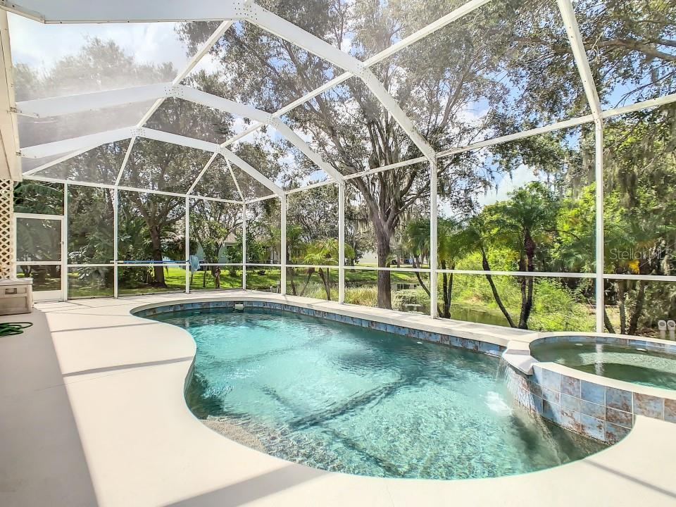 5910 WILLOWS BRIDGE LOOP