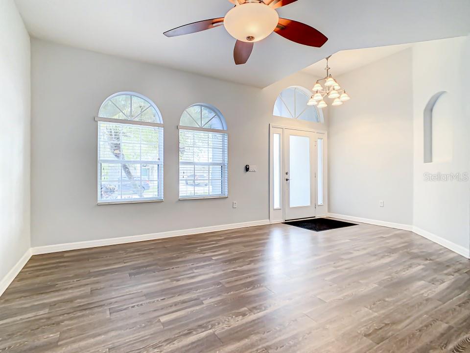 5910 WILLOWS BRIDGE LOOP