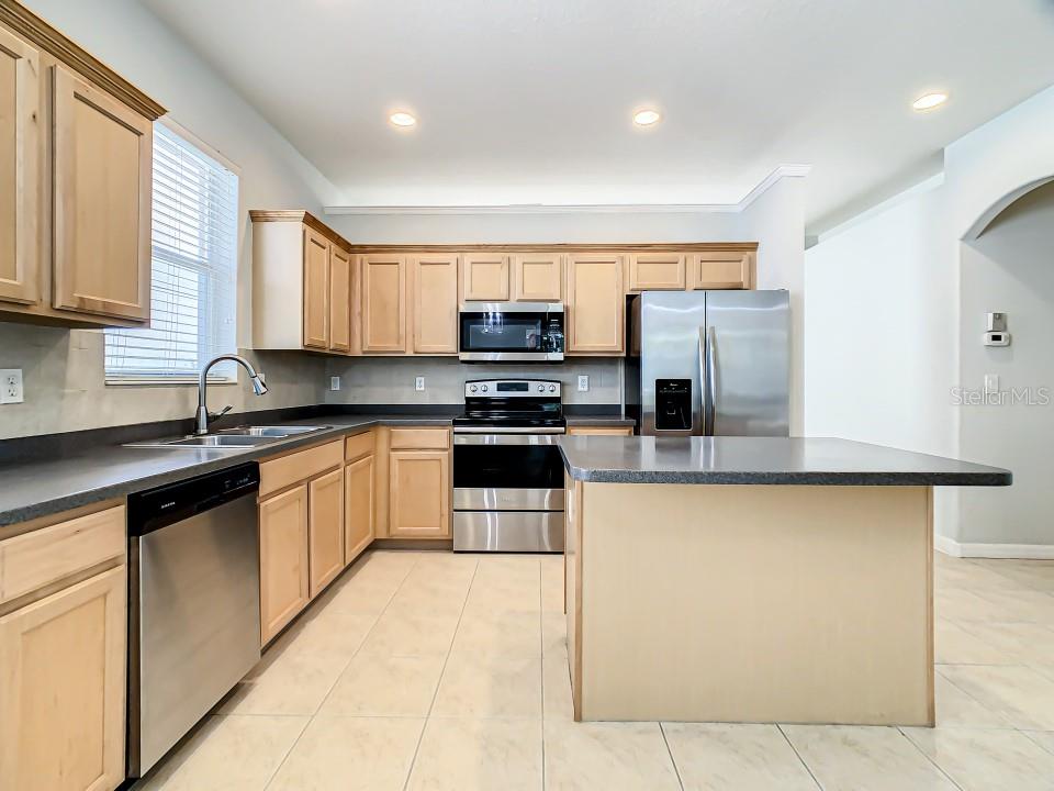 5910 WILLOWS BRIDGE LOOP