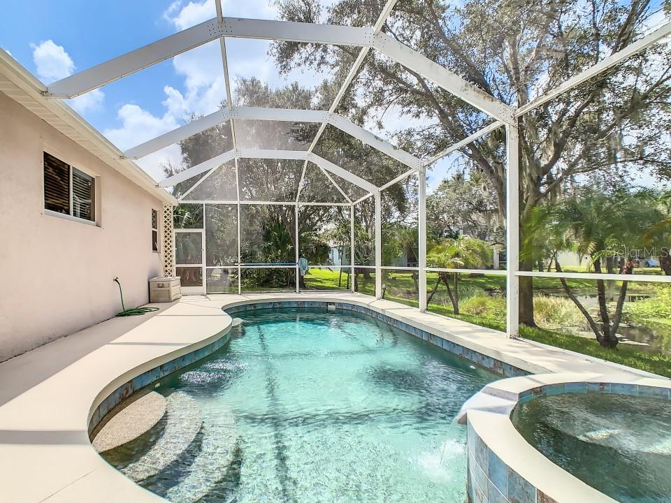 5910 WILLOWS BRIDGE LOOP